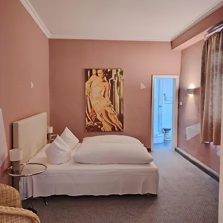Hotel Drei Kronen *